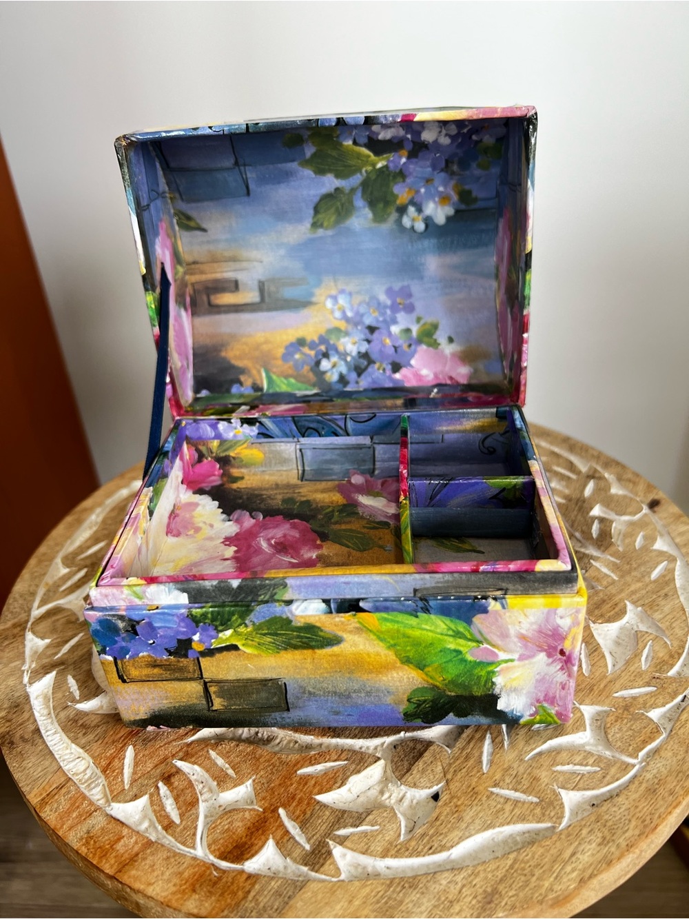 VTG Paper Mache Floral Painted Trinket Jewelry Box - Multicolor